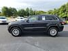 12 thumbnail image of  2021 Jeep Grand Cherokee Laredo E