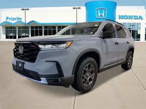 1 image of 2025 Honda Pilot TrailSport