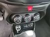 22 thumbnail image of  2016 Jeep Renegade Latitude